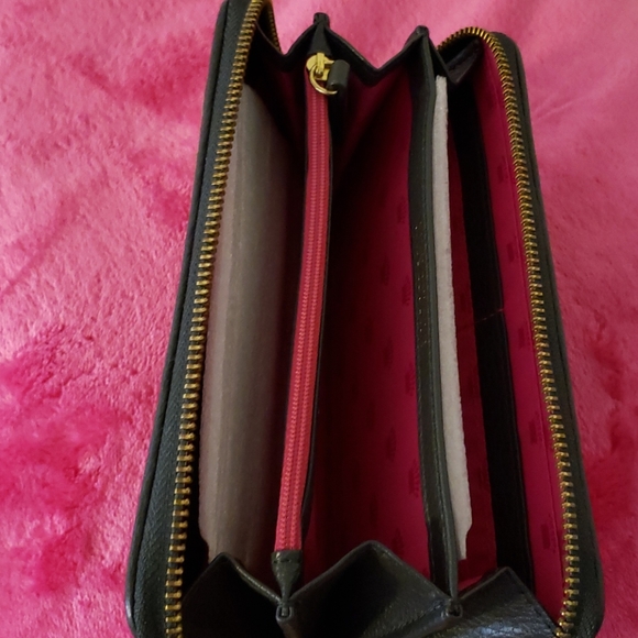 Juicy Couture wallet - Picture 4 of 4